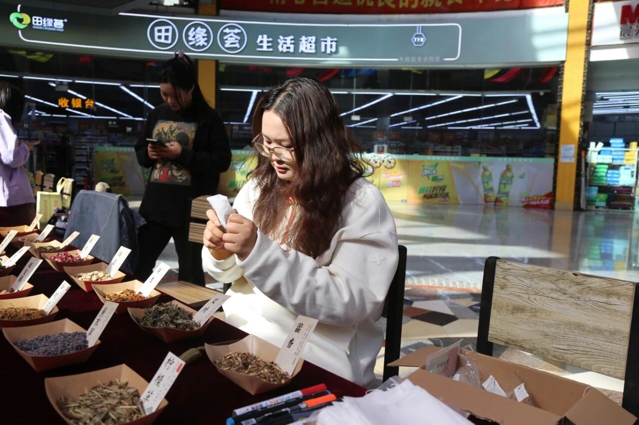 913ccfa5b2aed53dd89ad2735a0252c1.jpg